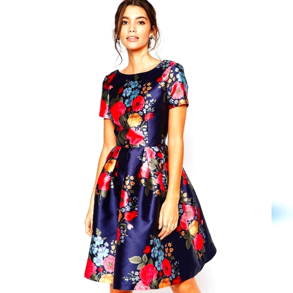 Chi Chi London Floral Navy Dresss - Picture 1 of 10